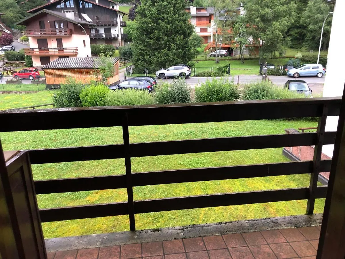 Monolocale Bixio A Ponte Di Legno Apartment